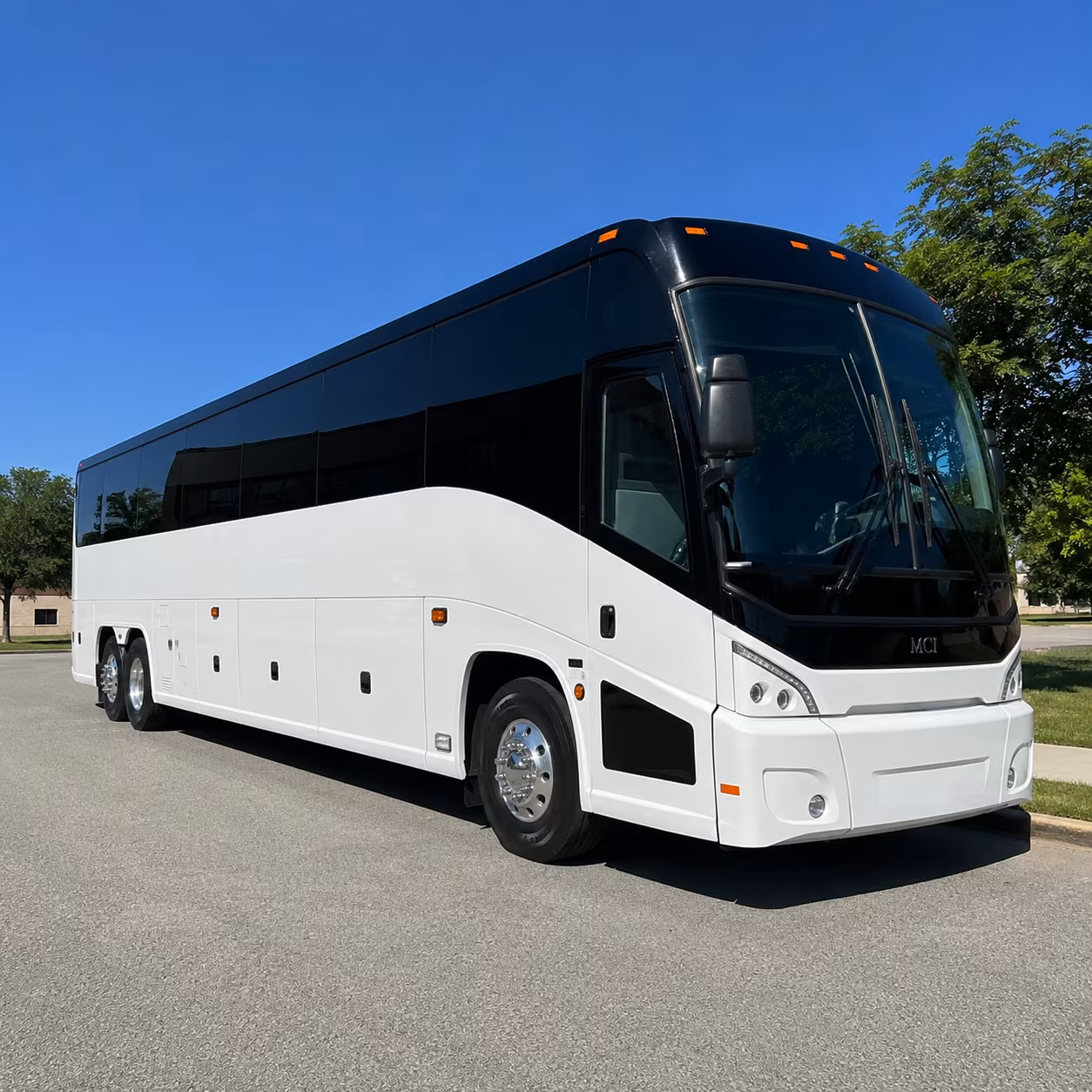 torrance 40 passenger charter bus