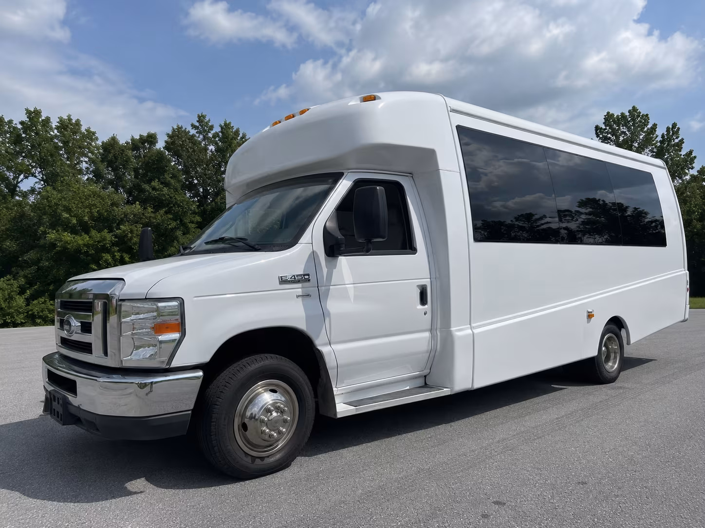 torrance concert party bus rental